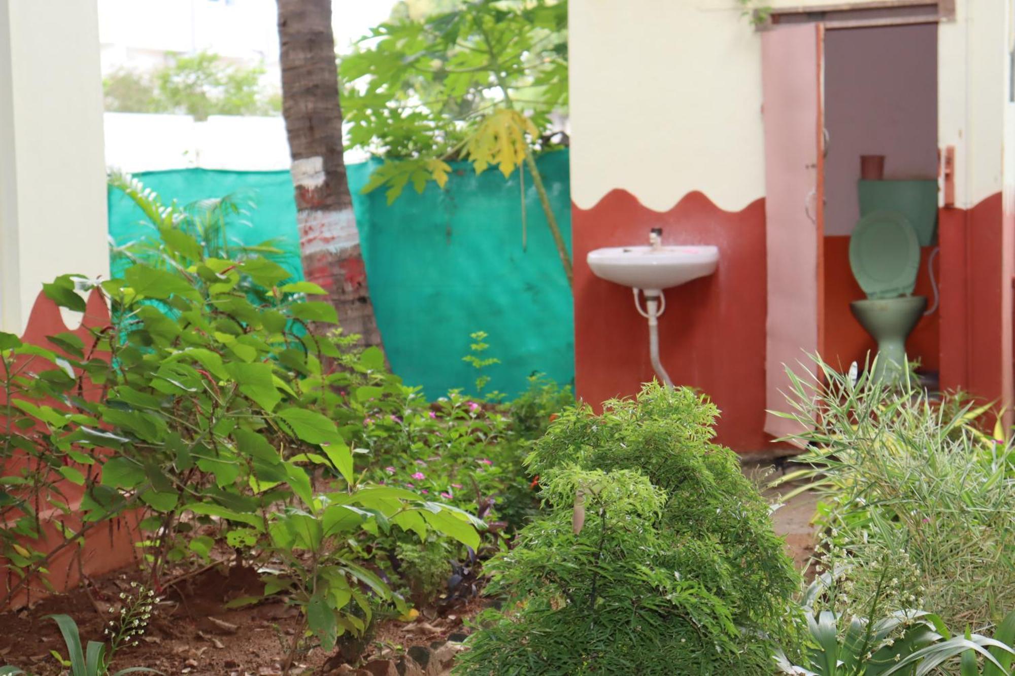 Tiruvannāmalai Da Mantra Houseゲストハウス エクステリア 写真